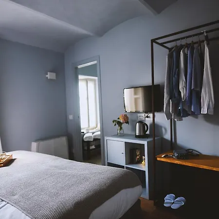 Moonfra Gasthuis Antignano (Piedmont)