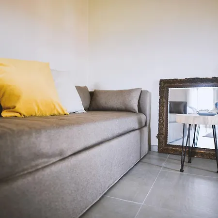 Moonfra Guest house
