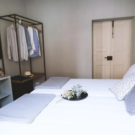 Moonfra Guest house *